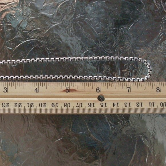 David Yurman 3.6 mm 16 inch Box Chain - DY 14K Tag - Current Item at $340 - Picture 5 of 8